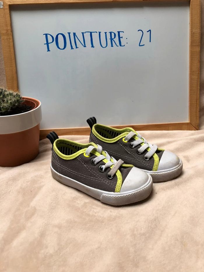Chaussures garçon 21