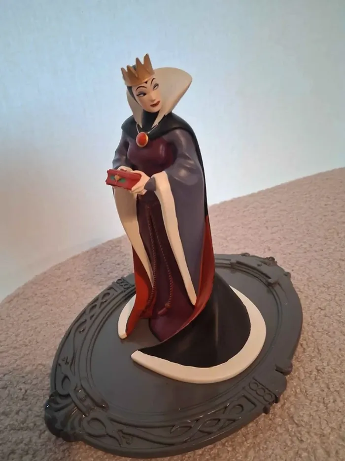 Disney Evil Queen
