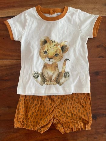 Ensemble short + t-shirt 6M