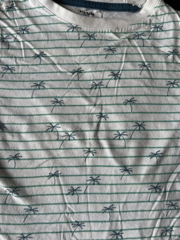 T-shirt manches courtes garcon en coton blanc rayé et palmiers Kiabi taille 3ans - photo numéro 2