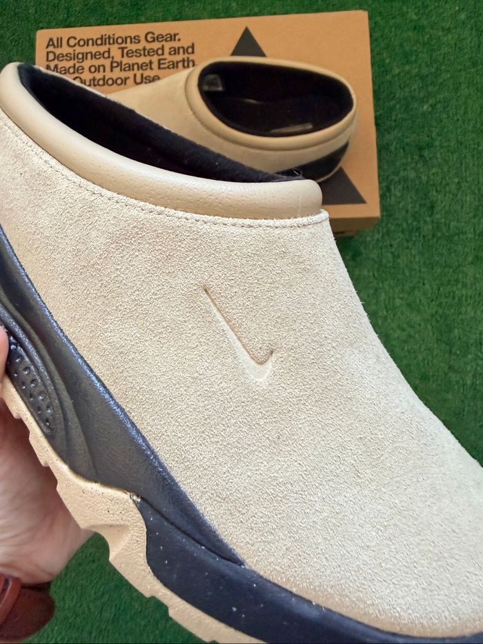 Mules Nike ACg Rufus  Limestone 38.5 - photo numéro 2