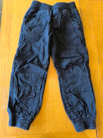 312607 pantalon noir garçon 4 ans