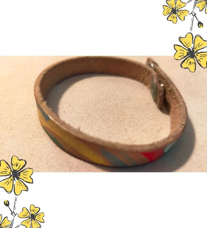 Bracelet en cuir peint à la main – Collection Terres d’Ailleurs - photo numéro 3