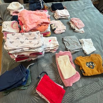 Lots de vêtements bébé fille