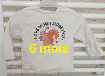 Tee shirt manche longue crème motif écureuil Kiabi Taille 6 mois
