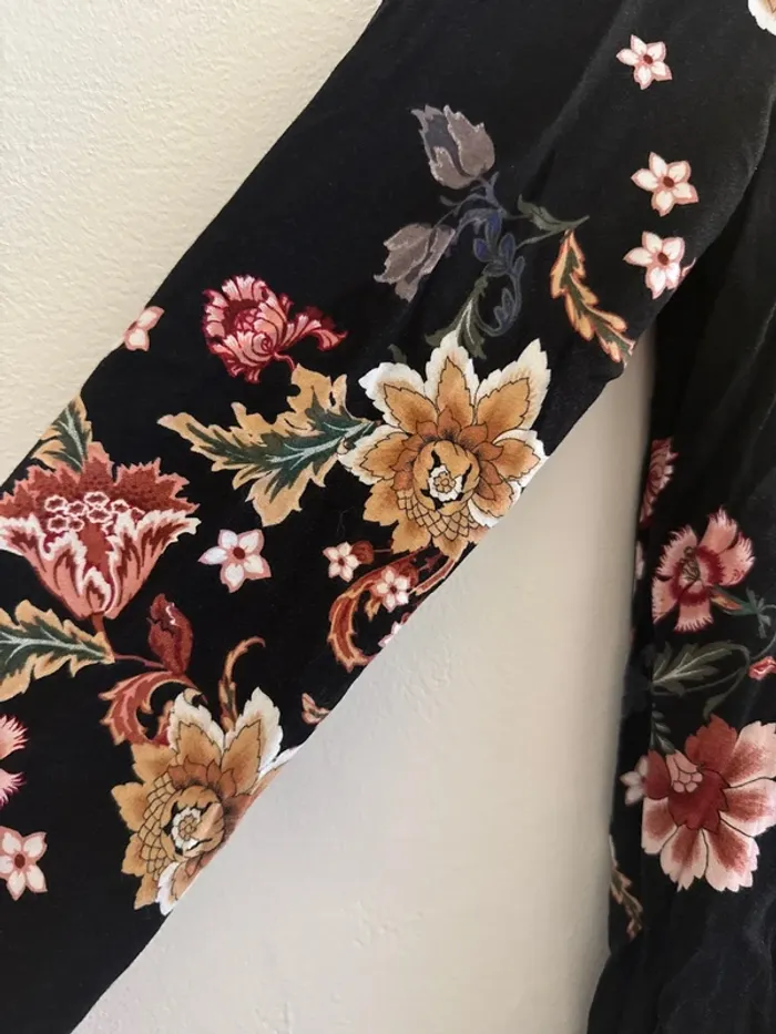 Chemises noir à fleurs tS - photo numéro 4