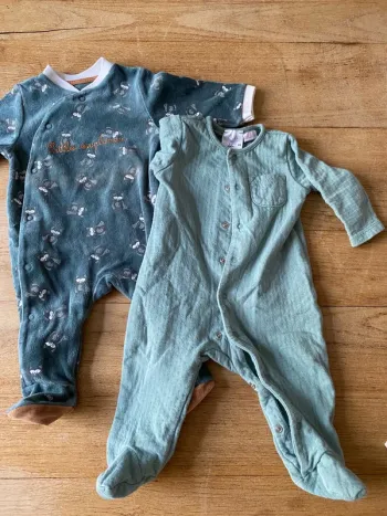 Lot pyjamas 3 mois