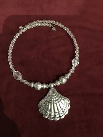 Très joli choker vintage