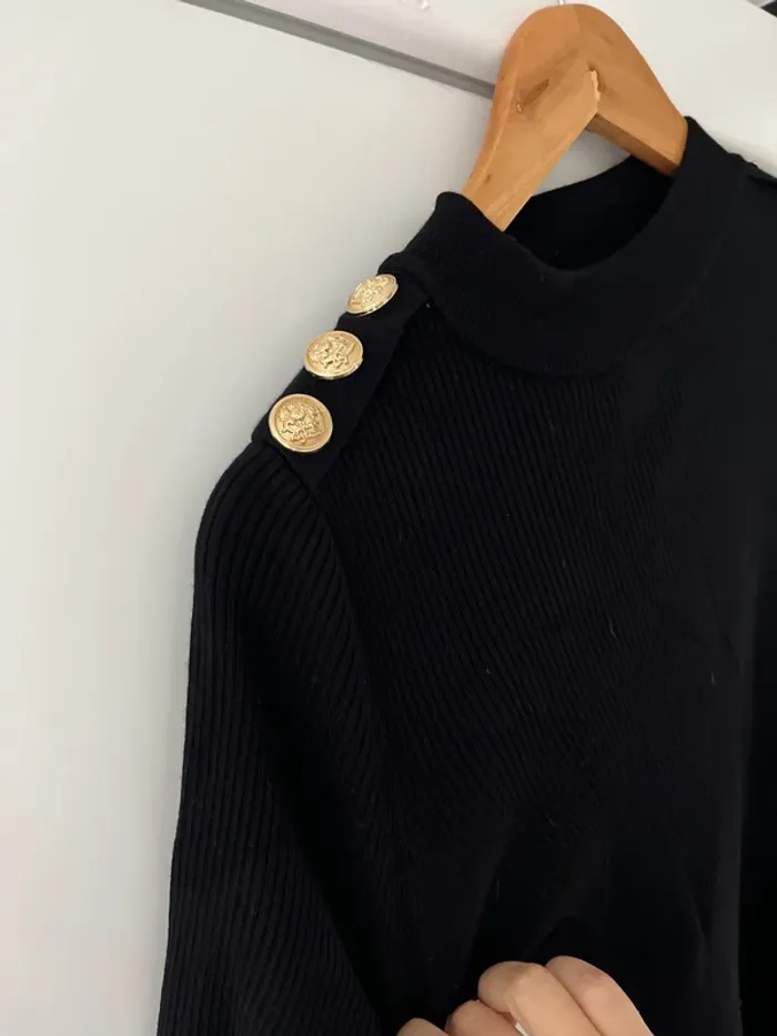 Robe noire moulante - photo numéro 2