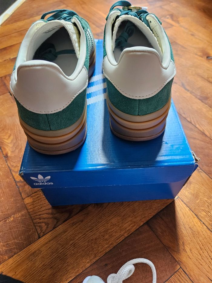Adidas Gazelle Bold W Taille 37 1/3 - photo numéro 4