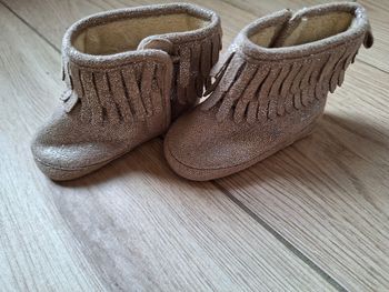 Bottines bébé fille 6/12 mois camels brillantes