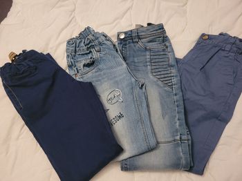 Vends lot jeans 8 ans