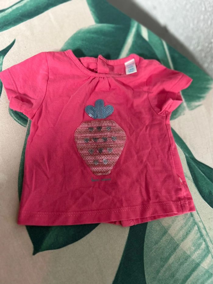 Lot de 7 vêtements bébé fille 3 mois robe gilet tee shirts pyjama - photo numéro 2