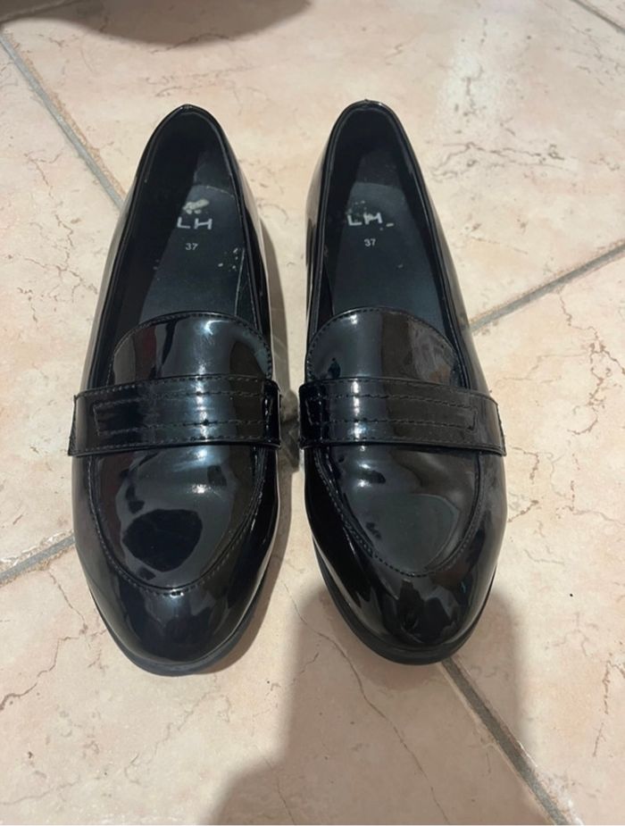 Mocassins noirs vernis - photo numéro 2