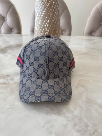 Casquette Gucci gris