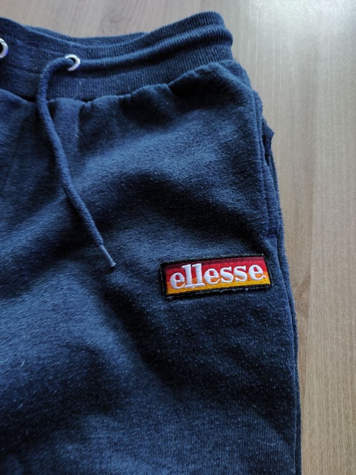 Jogging ellesse - photo numéro 2