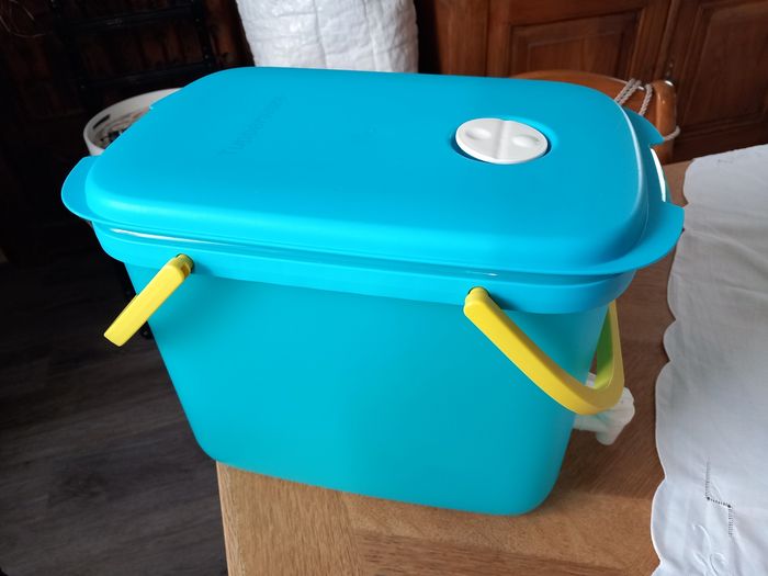 Cubi 10l Tupperware - photo numéro 2