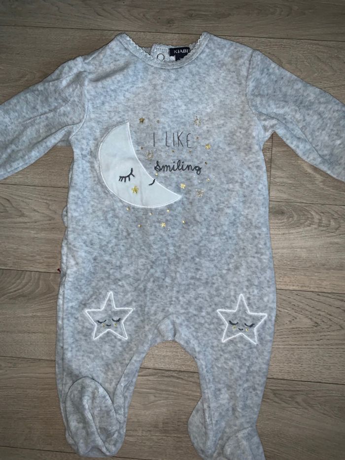 Pyjama 3 mois - photo numéro 2