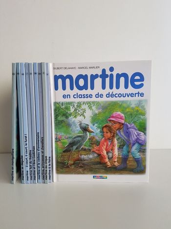 10 livres Martine collection grise