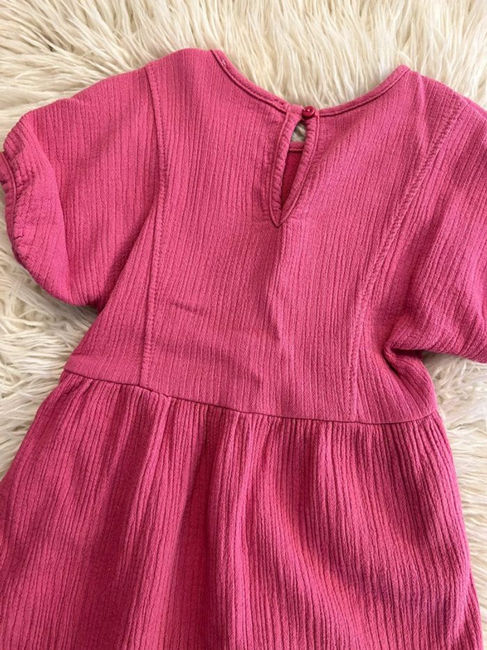 Fille 👧🏻 Robe rose zara 12/18 mois - photo numéro 3