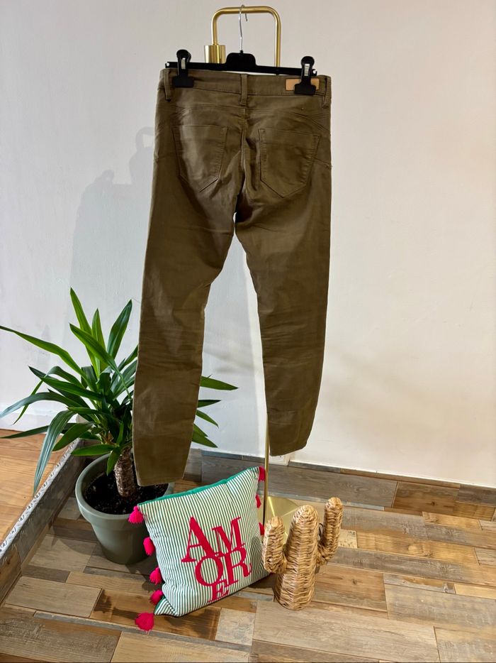 Pantalon push up taille 36 - photo numéro 7