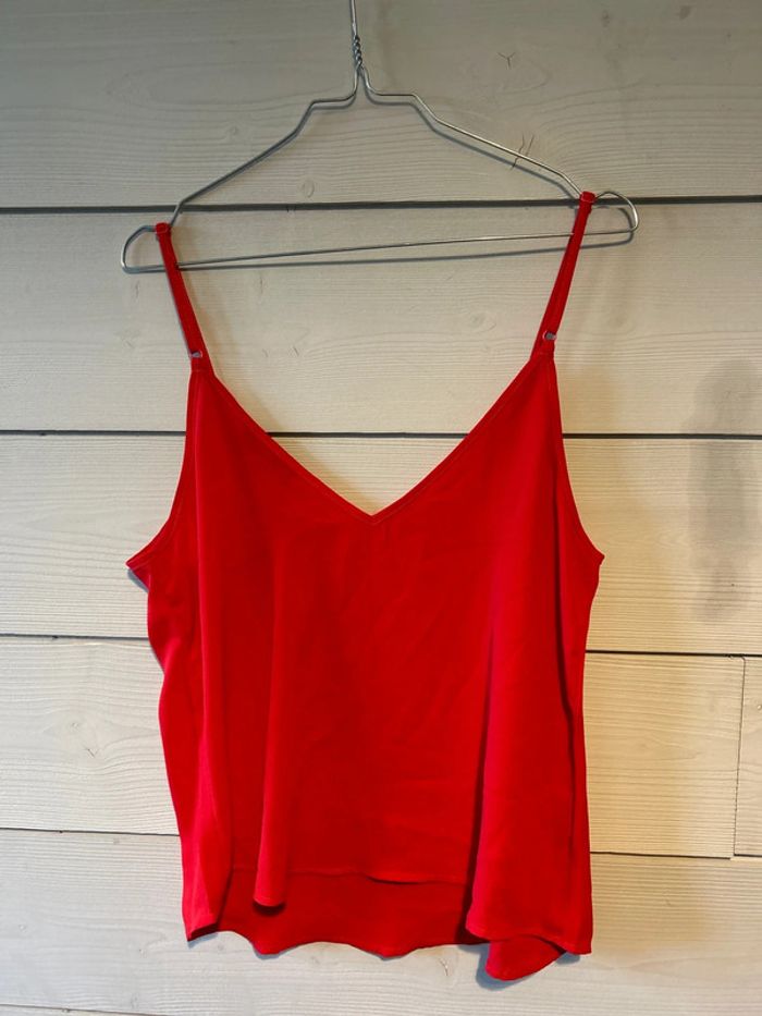 Débardeur rouge - photo numéro 3