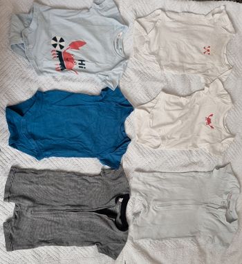 LUPILU bodys et grenouillères taille évolutive 2-6 mois