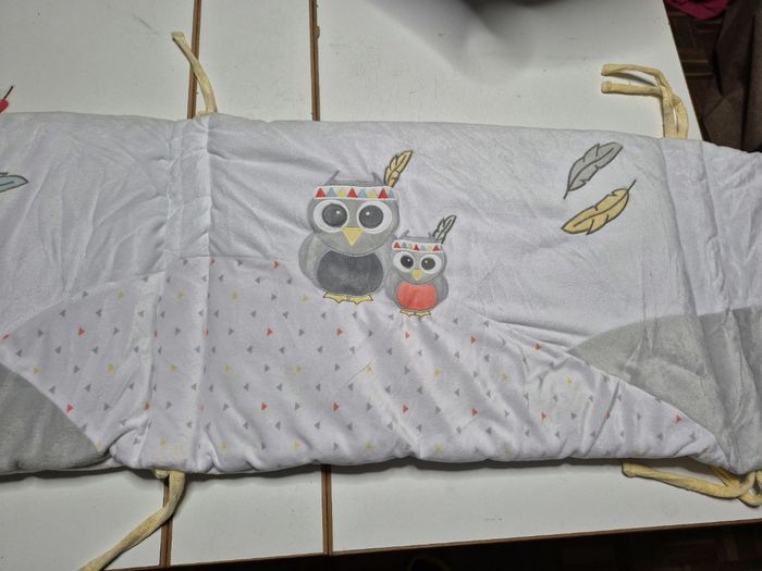 Tour de lit velours - photo numéro 3