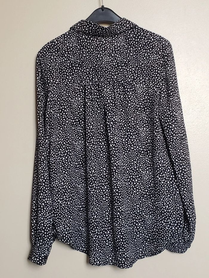 Chemisier fluide noir et blanc taille 36 - photo numéro 2