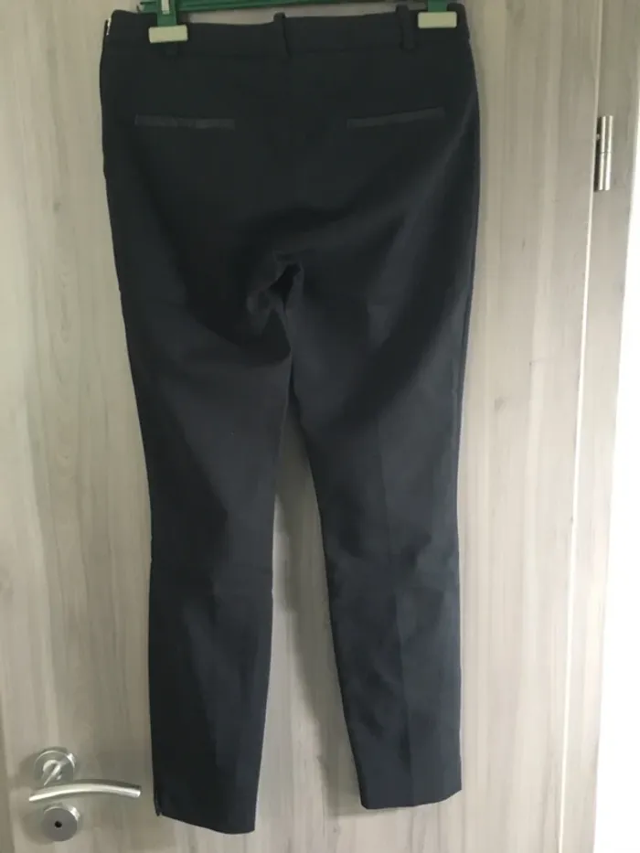 Pantalon cigarette noir 7-8 naf naf taille 38 - photo numéro 2