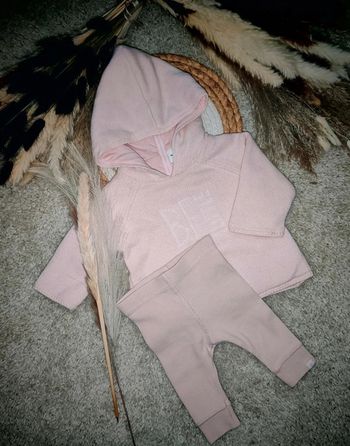 Ensemble Zara et tape à l œil