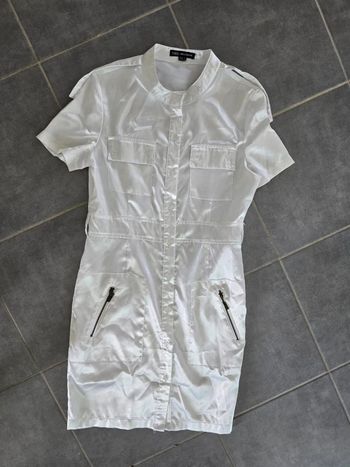 Robe blanche en soie