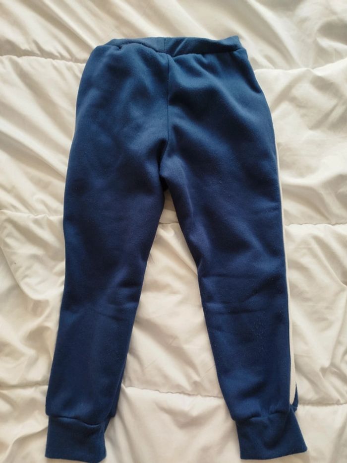 Pantalon jogging simba 6 ans - photo numéro 3