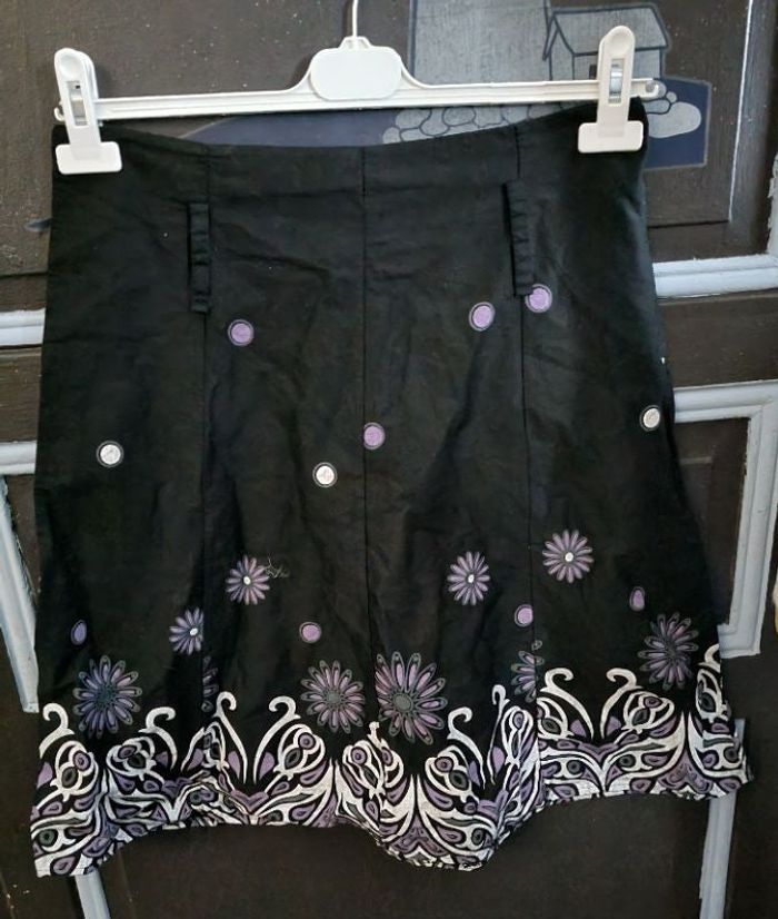 Jupe noir avec motif pois et fleurs 40 - photo numéro 1