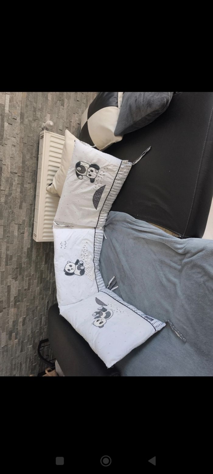 Tour de lit panda sauthon Aubert