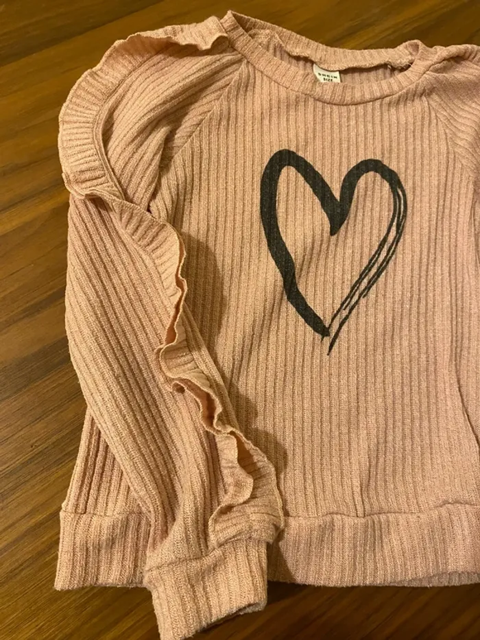 Pull léger rose SHEIN 7 ans - photo numéro 2