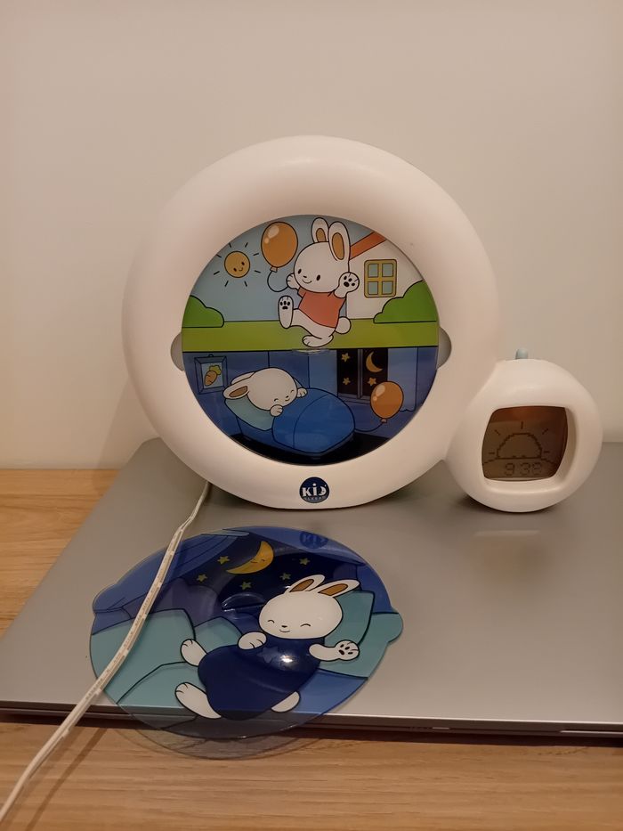 Kid sleep moon pabobo