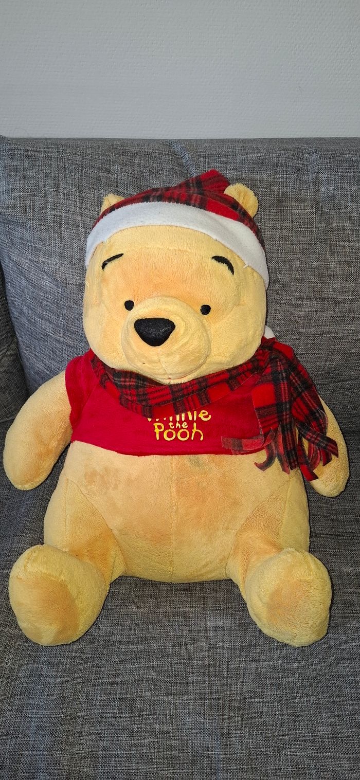 Un gros doudou Winnie - photo numéro 2