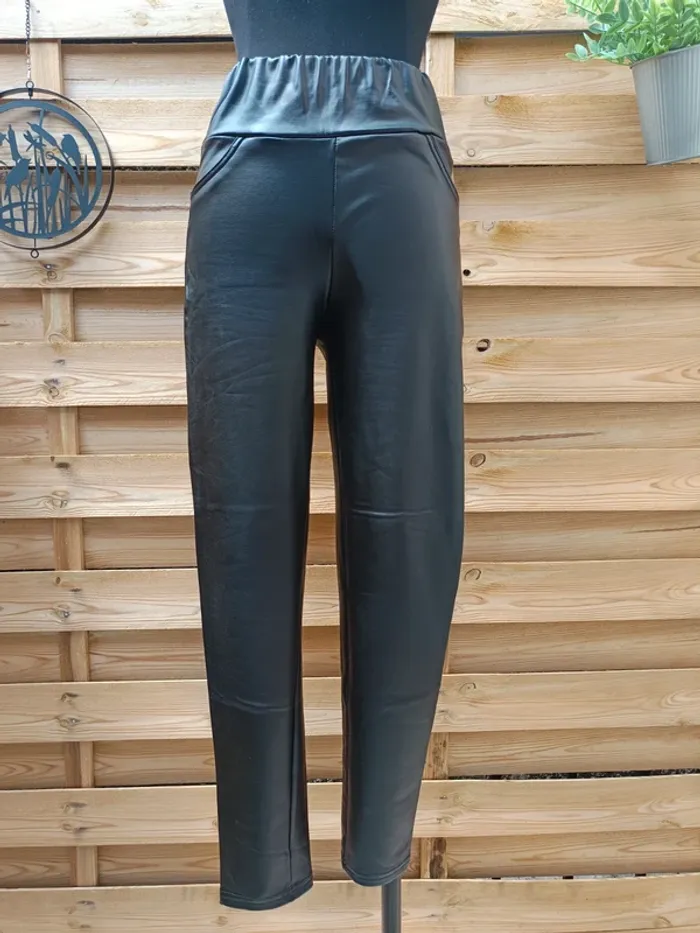 Legging simili taille M - photo numéro 2