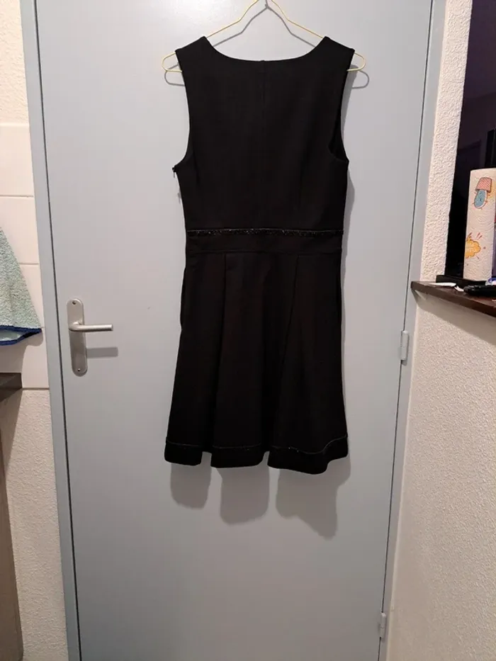 Robe très epaisse - photo numéro 2