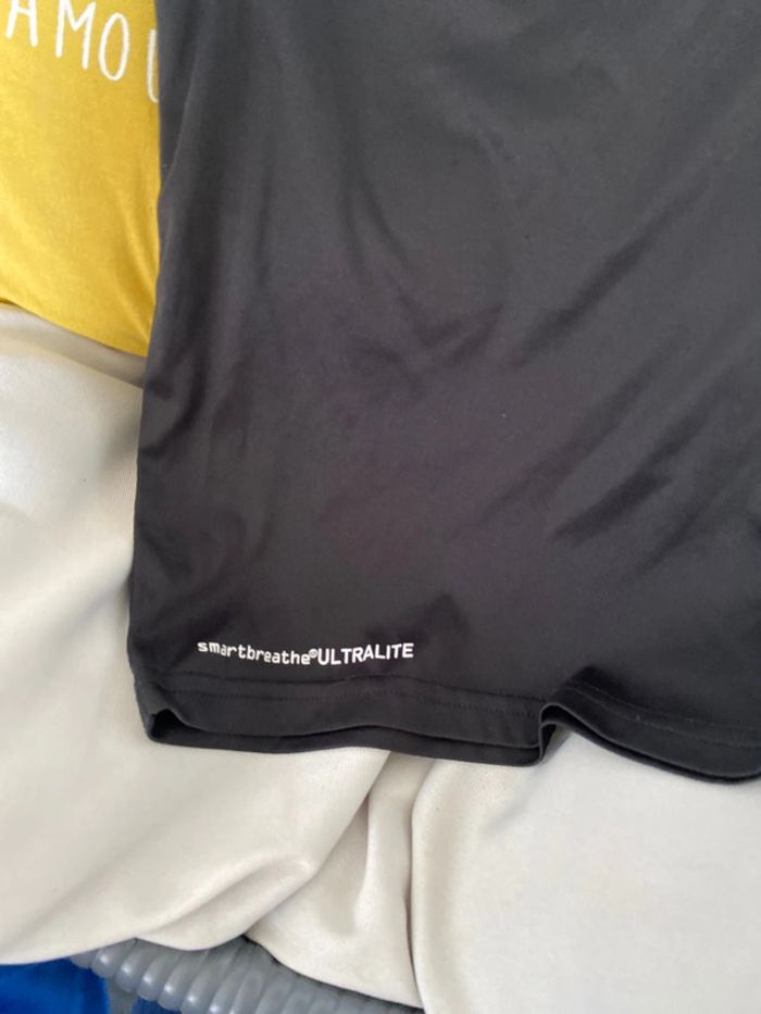 Tee shirt sport 6 ans - photo numéro 2