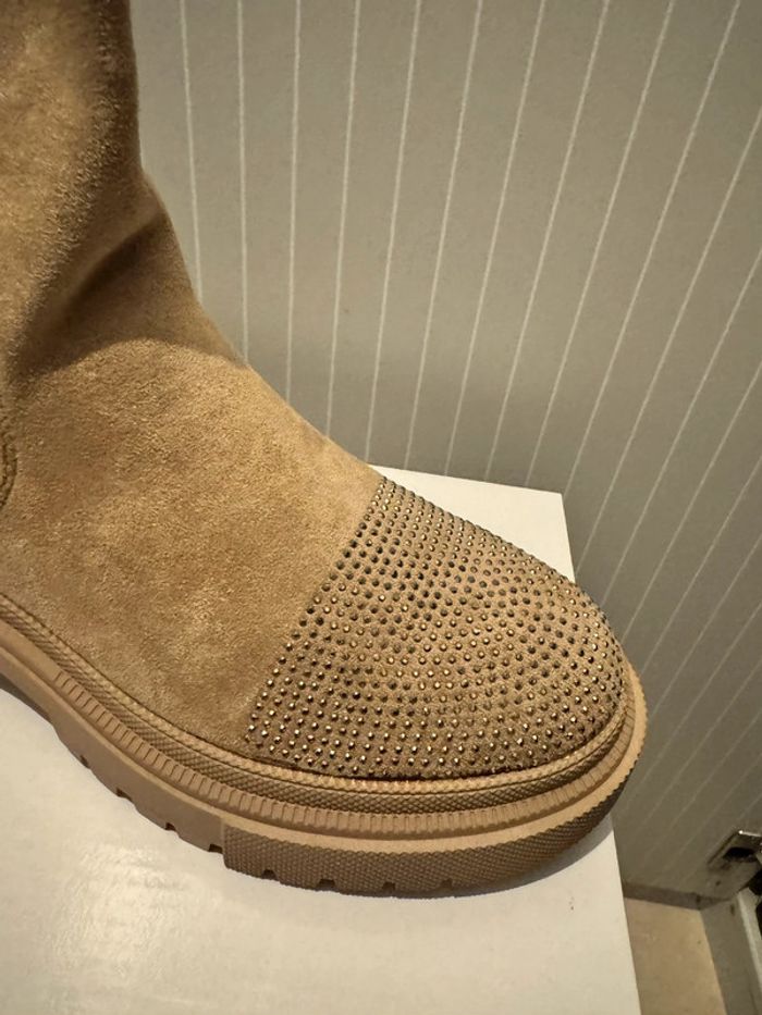 Chaussures a strass - photo numéro 2