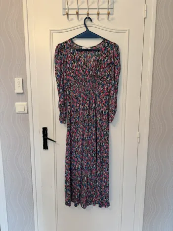 Robe mi longue manche longue