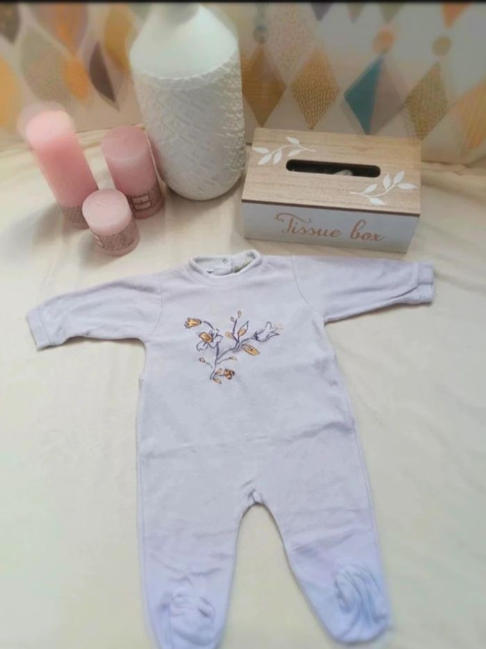 Grenouillère en velours lilas Bébé Wapi fille 6 mois