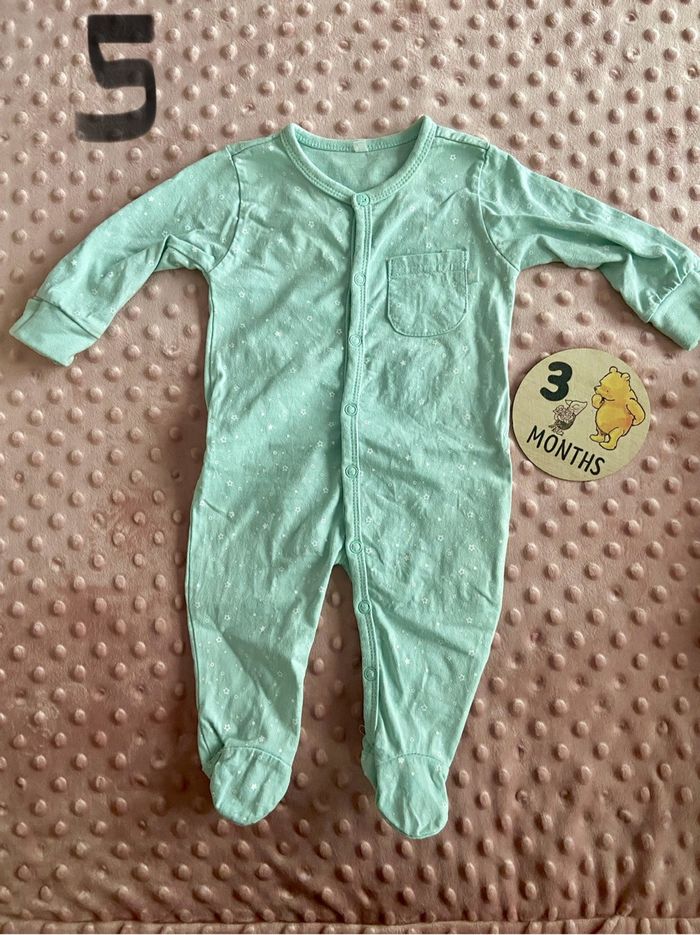 Lot de 15 pyjamas taille 3 mois - photo numéro 6