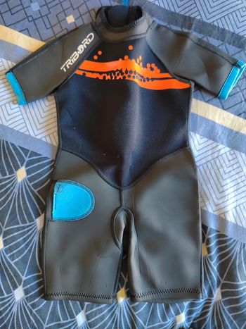 Combinaison neoprène 4 ans tribord