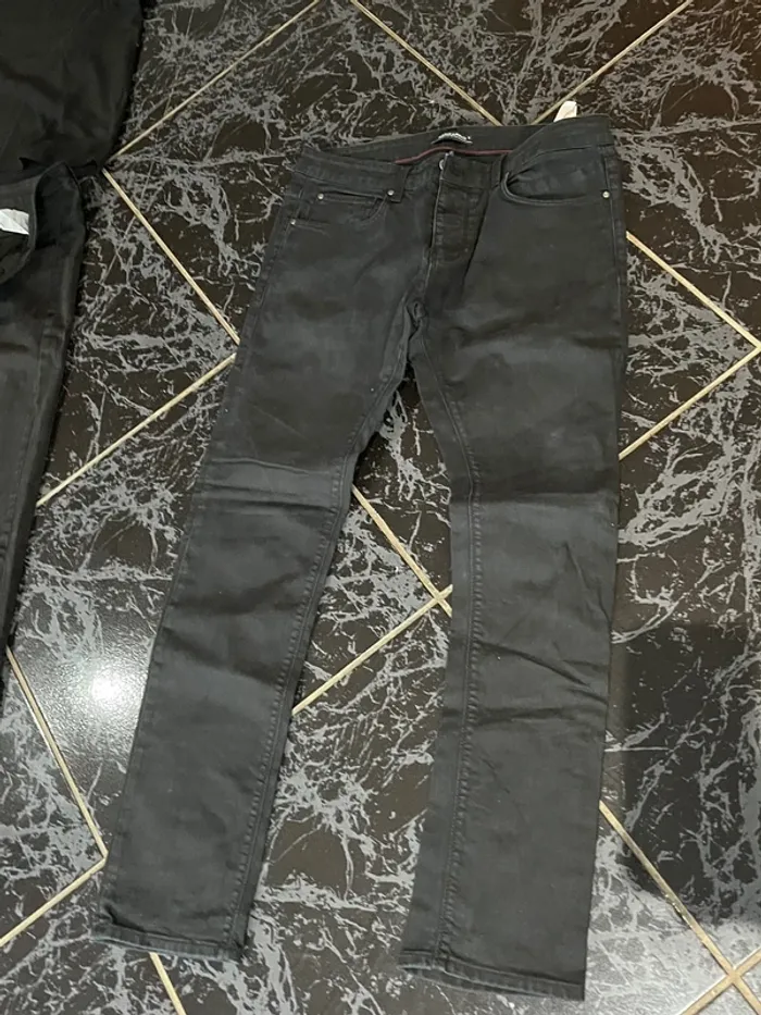 Ensemble 2 jeans noir et un polo classe - photo numéro 7