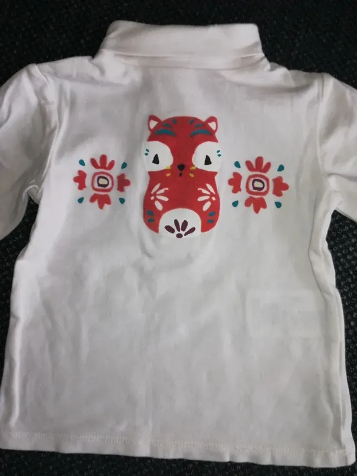 Lot de deux jolis tee-shirts sous pulls, bébé fille, 3mois - photo numéro 2