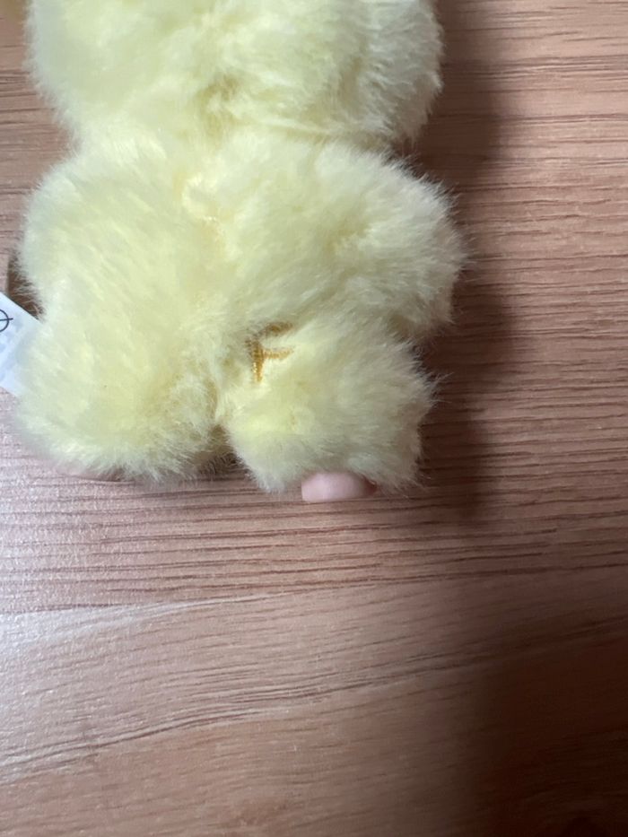 Labubu Pin for Love F - photo numéro 3