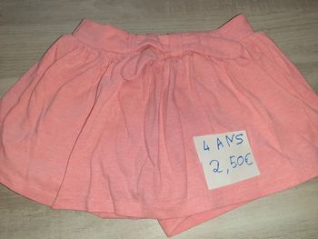 Jupe short 4ans